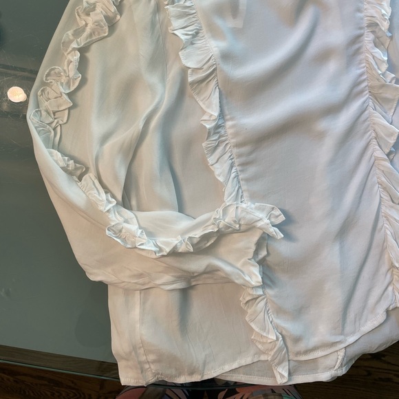 White ruffly top - Picture 2 of 12